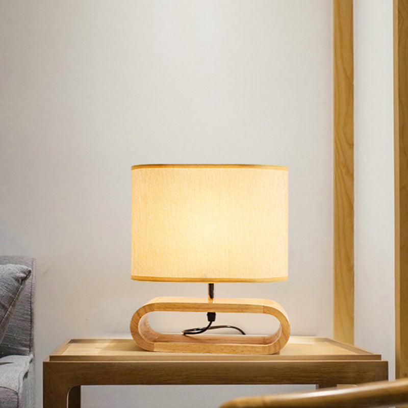 Nordic Wood Bedside Lamp – Langwerpige Houten Nachttafellamp met Stoffen Kap