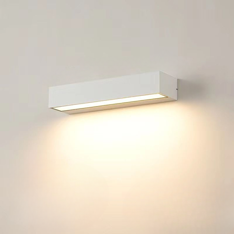 Strakke Lineaire LED Wandlamp Wit – Moderne Wandverlichting voor Badkamer, Slaapkamer & Woonkamer