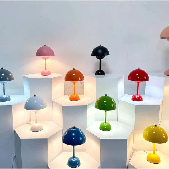 Scandinavische Tafellamp – Minimalistisch Design en Warme Sfeerverlichting