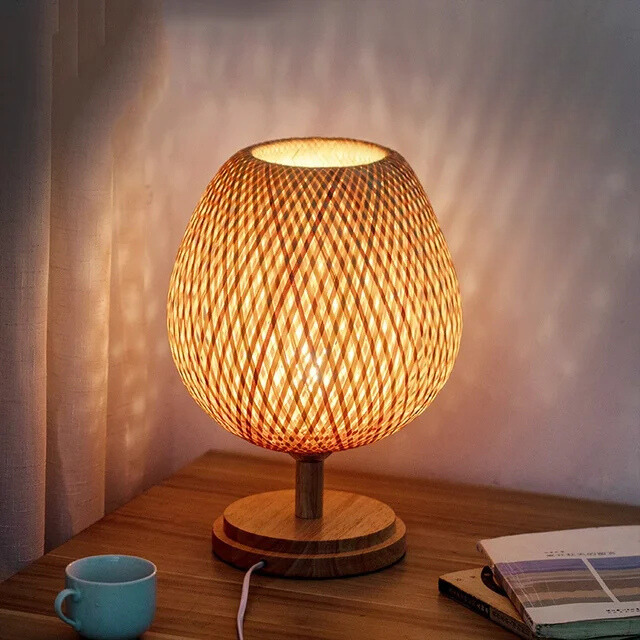 Vintage Bamboe Tafellamp – Duurzame Natuurlijke Verlichting met Tijdloze Charme