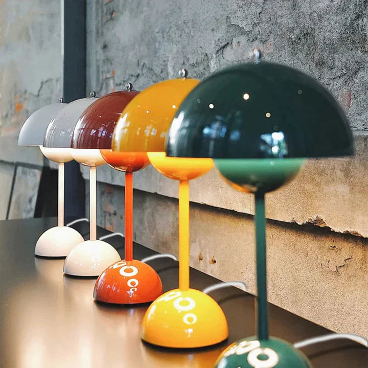 Scandinavische Tafellamp – Minimalistisch Design en Warme Sfeerverlichting