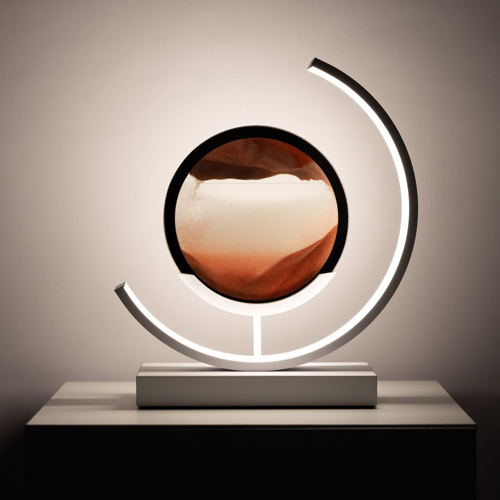 Tijdloze Tafellamp – Minimalistische LED Lamp met Zandkunst en Afstandsbediening
