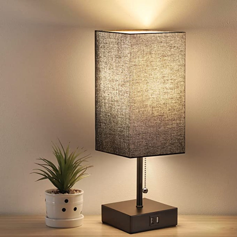 USB Tafellamp met 2 USB Oplaadpoorten – Moderne LED Tafellamp met Linnen Lampenkap, 2700K Warm Licht