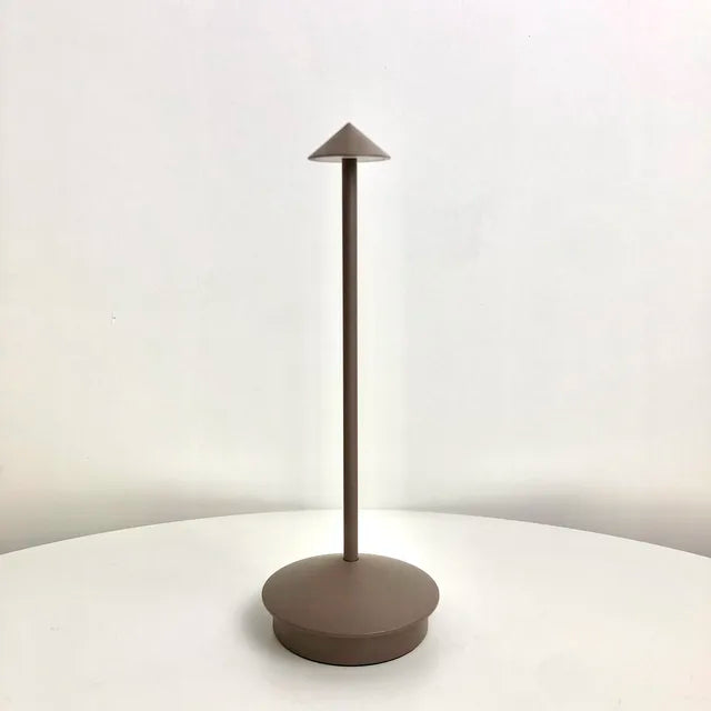 Design Tafellamp – Moderne Elegantie & Functionele Verlichting met DartCandle Inspiratie