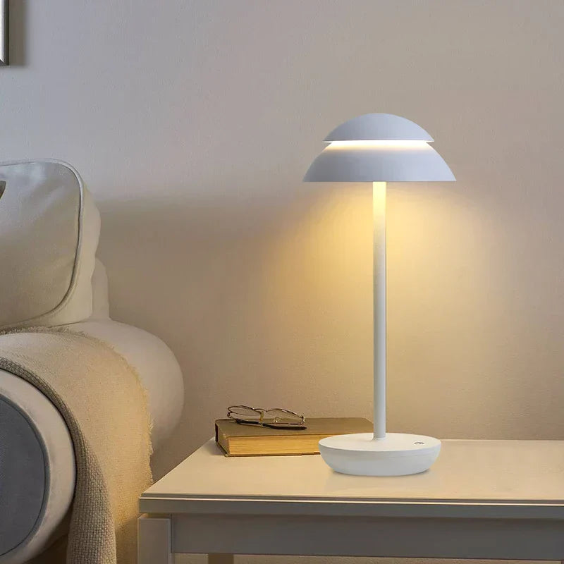 Oplaadbare Tafellamp – Moderne Draadloze LED Lamp met Instelbare Helderheid