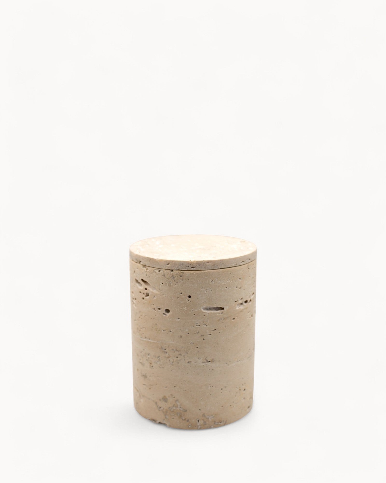 Travertin Marmeren Kaars – Natuur Beige Pot 8x8x10 cm – Handgemaakt-Kaars-Maevias