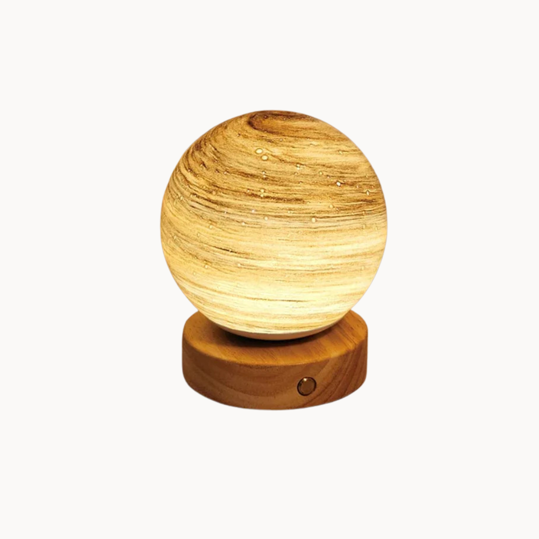 Magische USB Maanlamp – Betoverende Tafellamp met Glazen Kap & Houten Standaard