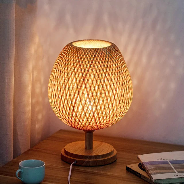 Vintage Bamboe Tafellamp – Duurzame Natuurlijke Verlichting met Tijdloze Charme