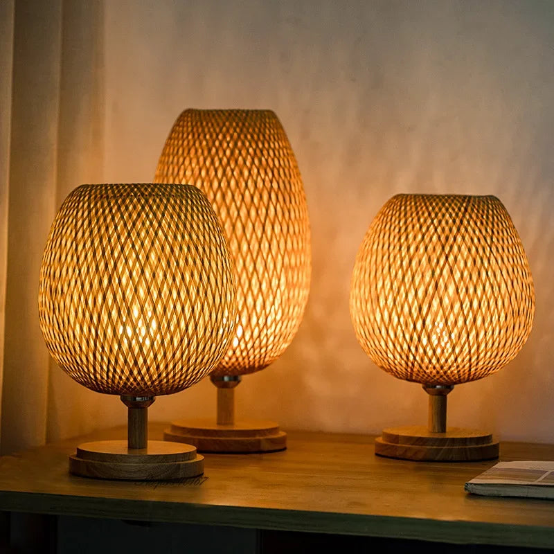 Vintage Bamboe Tafellamp – Duurzame Natuurlijke Verlichting met Tijdloze Charme