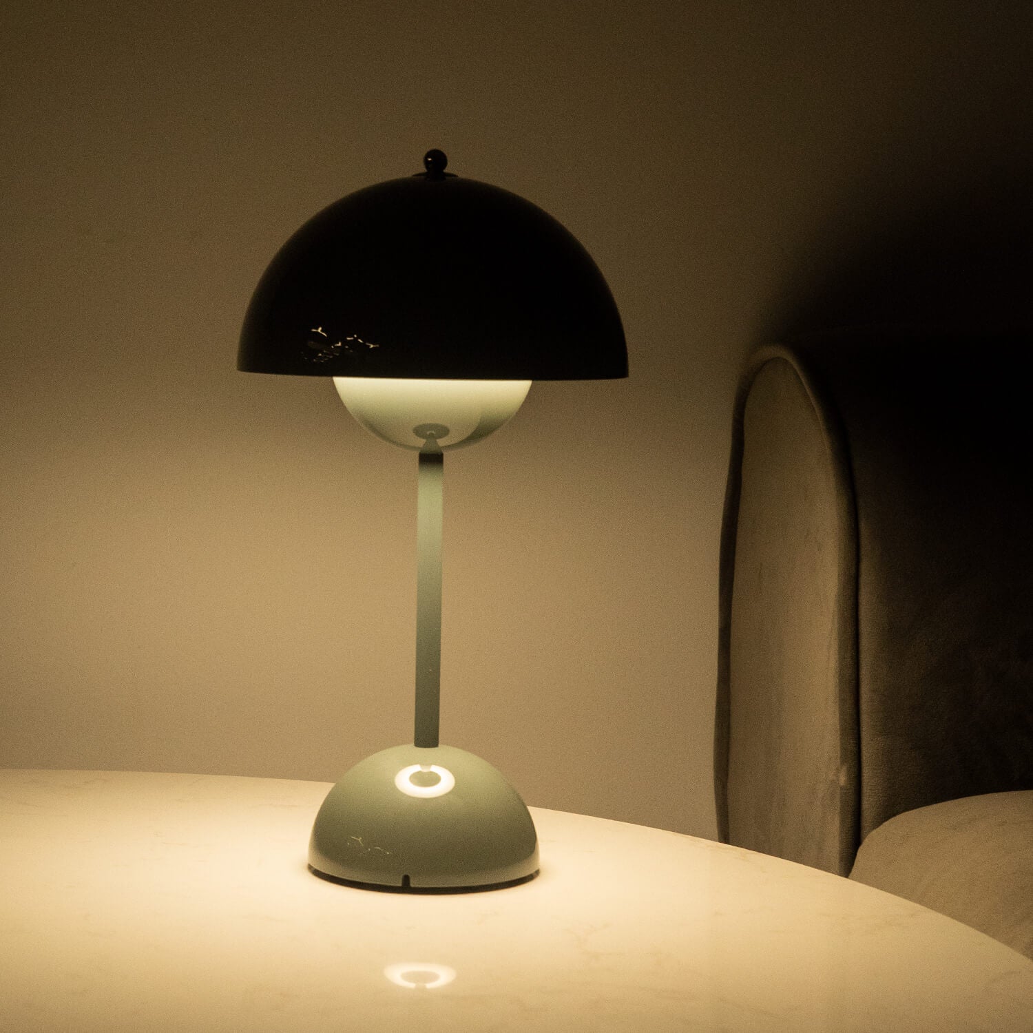 Brulee Moderne Tafellamp – Waterbestendig, Draadloos en Oplaadbaar